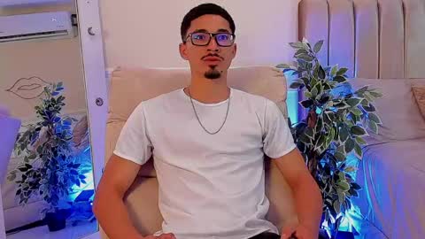 Snapshot of eros_becker_ chatting on 19, 3, 2026 eros_becker_ online show from 19, 3, 2026