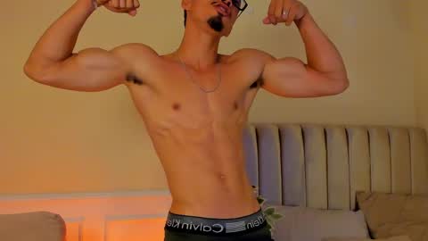 Snapshot of eros_becker_ chatting on 1, 4, 2026 eros_becker_ online show from 1, 4, 2026