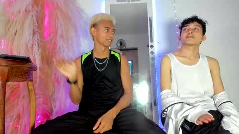 Snapshot of eros_fang chatting on 30, 9, 2025 eros_fang online show from 30, 9, 2025