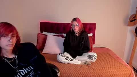 Snapshot of eros_nyx_ chatting on 24, 3, 2026 eros_nyx_ online show from 24, 3, 2026
