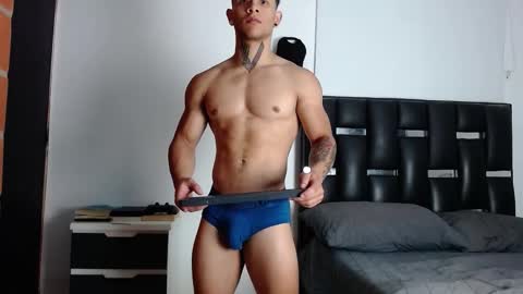 Snapshot of erosscott chatting on 25, 3, 2026 Eros online show from 25, 3, 2026