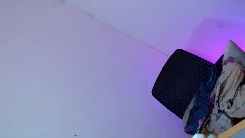 Snapshot of erotic_empress18 chatting on 10, 4, 2026 erotic_empress18 online show from 10, 4, 2026