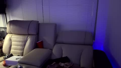 Nikki Erotica online show from 10, 9, 2025