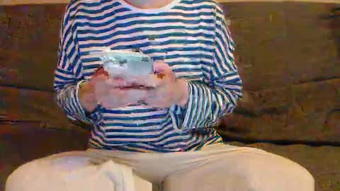 Snapshot of eroticdasha chatting on 17, 12, 2025 eroticdasha online show from 17, 12, 2025