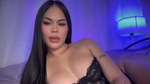 Snapshot of erotictsmonica chatting on 13, 11, 2025 monica online show from 13, 11, 2025