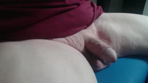 esfultz2016 online show from 17, 11, 2025