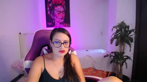 Snapshot of esmeralda098 chatting on 31, 1, 2026 Esmeralda online show from 31, 1, 2026