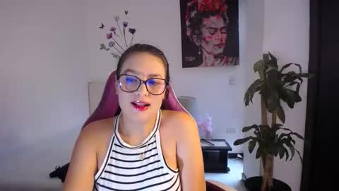 Snapshot of esmeralda098 chatting on 22, 2, 2026 Esmeralda online show from 22, 2, 2026