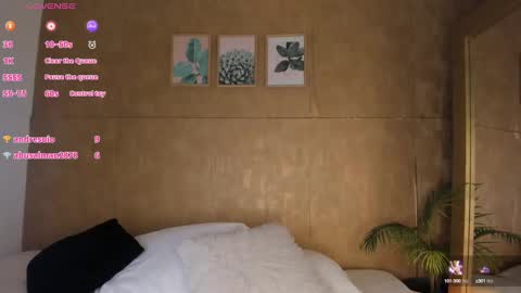 Snapshot of esmeralda__g chatting on 9, 3, 2025 Esmeralda G online show from 9, 3, 2025