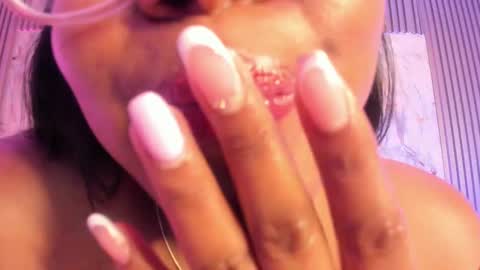 Snapshot of esmeralda_duarte chatting on 3, 2, 2025 esmeralda online show from 3, 2, 2025