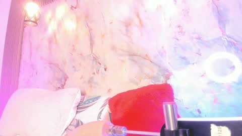 Snapshot of esmeralda_duarte chatting on 12, 3, 2025 esmeralda online show from 12, 3, 2025