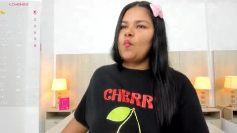 Esmeralda online show from 26, 3, 2026