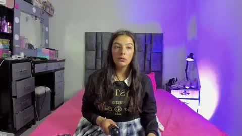 Perla online show from 17, 12, 2025