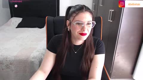 Snapshot of espagamer5 chatting on 9, 10, 2025 Xbebetax online show from 9, 10, 2025