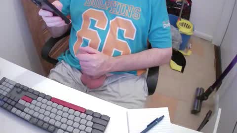 Snapshot of essex_wild chatting on 13, 11, 2025 Morph online show from 13, 11, 2025