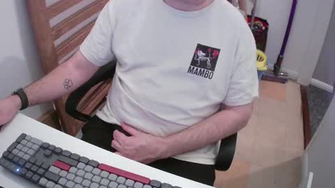 Snapshot of essex_wild chatting on 1, 12, 2025 Morph online show from 1, 12, 2025