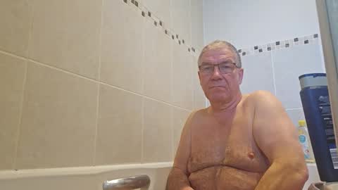 Snapshot of essexb0y chatting on 21, 2, 2025 EssexB0y online show from 21, 2, 2025