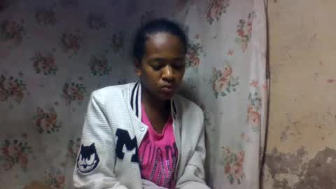 Snapshot of estancelee chatting on 20, 7, 2026 estancelee online show from 20, 7, 2026