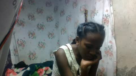 Snapshot of estancelee chatting on 4, 8, 2026 estancelee online show from 4, 8, 2026