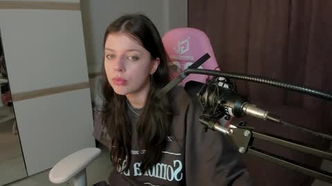 Snapshot of este_ria chatting on 9, 12, 2024 esteria online show from 9, 12, 2024