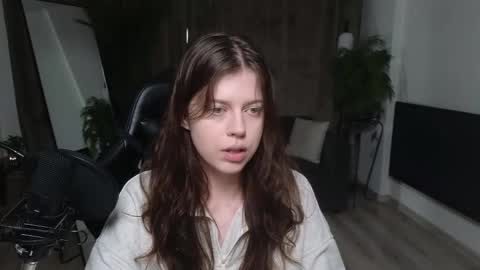 Snapshot of este_ria chatting on 16, 10, 2025 esteria online show from 16, 10, 2025