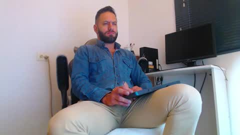 esteban online show from 18, 2, 2026