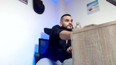 Esteban Fernandez online show from 20, 2, 2026