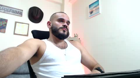 Snapshot of esteban_fer chatting on 22, 5, 2026 Esteban Fernandez online show from 22, 5, 2026
