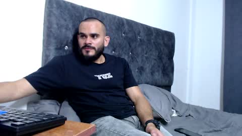 Snapshot of esteban_fer chatting on 26, 5, 2026 Esteban Fernandez online show from 26, 5, 2026