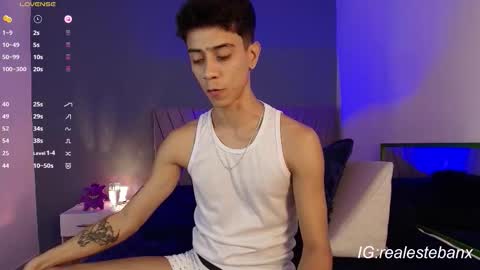 Snapshot of esteban_knight chatting on 8, 2, 2026 E S T E B A N online show from 8, 2, 2026