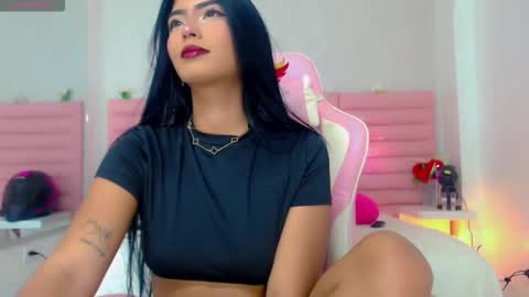 Snapshot of estefany_squirt chatting on 14, 3, 2026 estefany_squirt online show from 14, 3, 2026