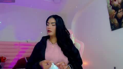 Snapshot of estefany_squirt chatting on 22, 3, 2026 estefany_squirt online show from 22, 3, 2026