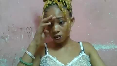 estelah20 online show from 7, 1, 2026