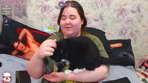 estelle_hicks online show from 26, 2, 2025