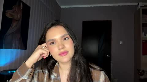 Snapshot of estelleorvin chatting on 24, 4, 2026 Estel online show from 24, 4, 2026