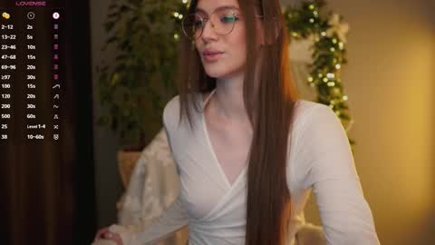 Ester online show from 20, 12, 2025