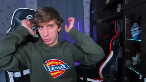 LOUIS online show from 22, 2, 2025