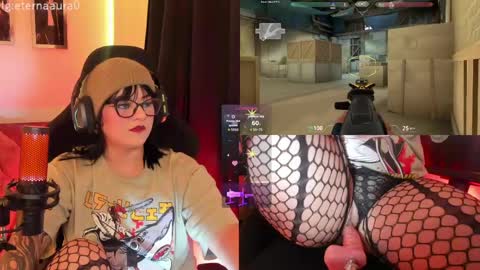 Snapshot of eternaaura_ chatting on 25, 4, 2026 Aura online show from 25, 4, 2026