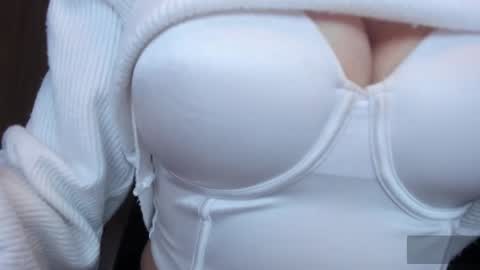 eternalmuse online show from 8, 1, 2026