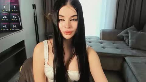 Hi there Im Emma online show from 16, 10, 2025