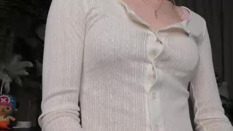 Snapshot of eternity_cuite chatting on 19, 4, 2026 Natalie online show from 19, 4, 2026