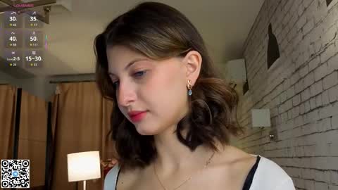 Snapshot of ethalhatchell chatting on 22, 10, 2025 Elsa online show from 22, 10, 2025