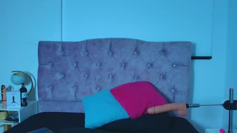 ethan  online show from 19, 2, 2026