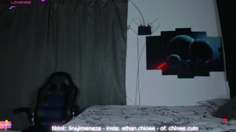 Snapshot of ethan_chloee chatting on 2, 12, 2024  Chloe  Ethan  online show from 2, 12, 2024