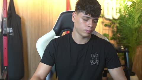 ethan_occonor online show from 25, 11, 2025