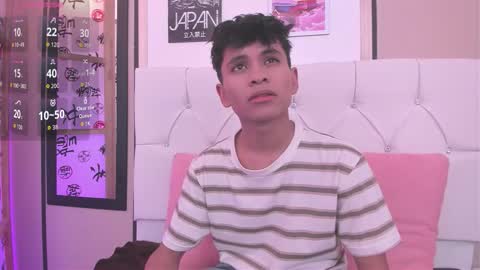 Snapshot of ethan_westt chatting on 8, 9, 2025 Ethan online show from 8, 9, 2025