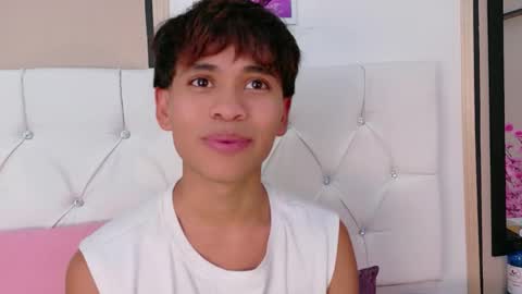 Ethan online show from 8, 4, 2026