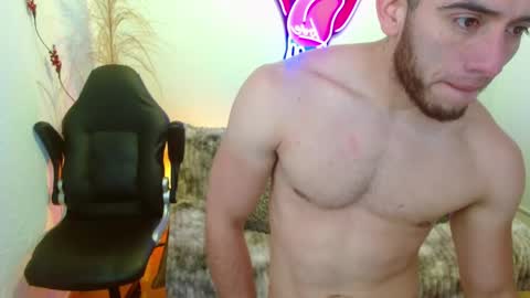 Snapshot of ethanblaze_ chatting on 12, 11, 2025 ethanblaze_ online show from 12, 11, 2025