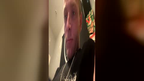 ethanbmx2001 online show from 28, 6, 2026