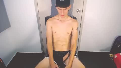 Snapshot of ethancoleeman chatting on 25, 5, 2026 EthanColeeman online show from 25, 5, 2026